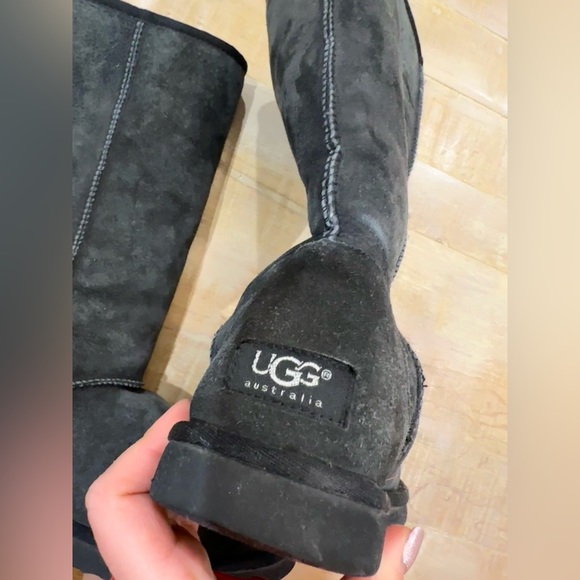 UGG Australia classic tall black boots 👢 - Picture 8 of 13